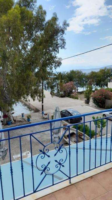 Στούντιο Με Θέα Τη Θάλασσα Apartment Itea Ngoại thất bức ảnh