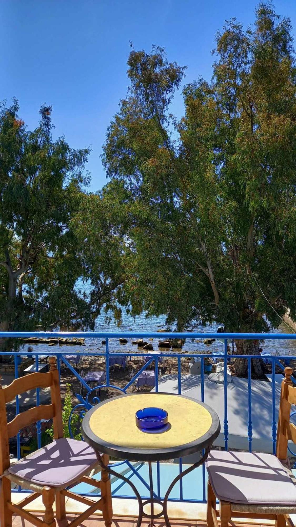 Στούντιο Με Θέα Τη Θάλασσα Apartment Itea Ngoại thất bức ảnh